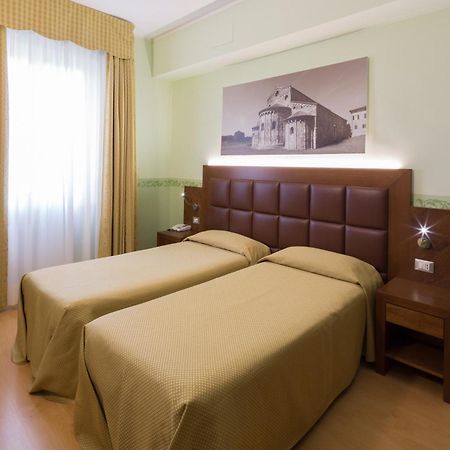 Hotel Terminus&Plaza Pisa Exterior foto