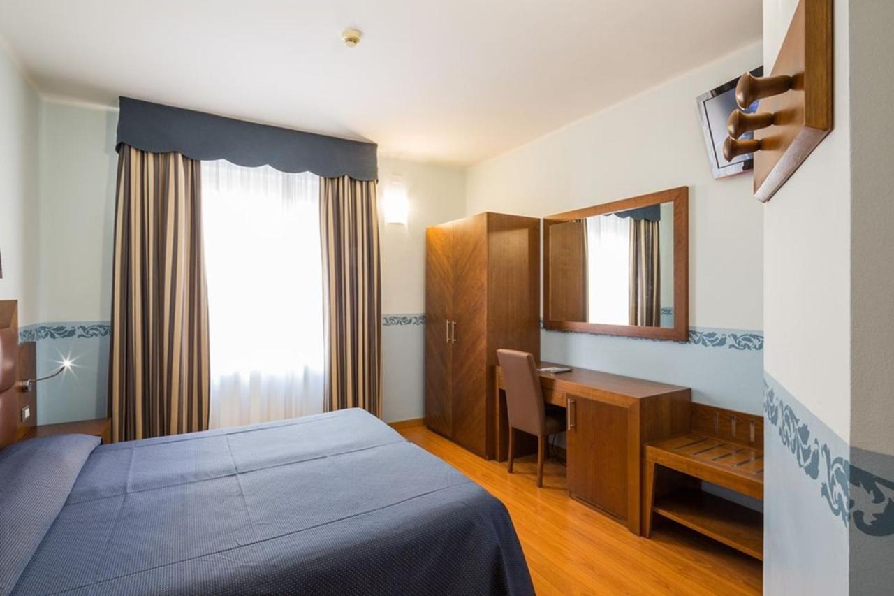 Hotel Terminus&Plaza Pisa Exterior foto